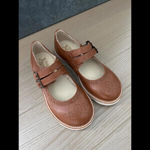 Young Soles  Brown All Leather Shoes 32 US 1  NEW!!